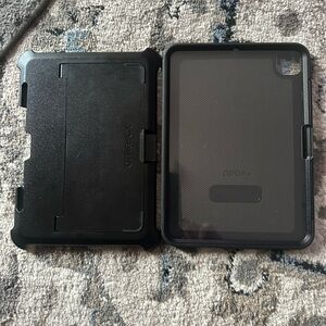 OtterBox Black Tablet Case